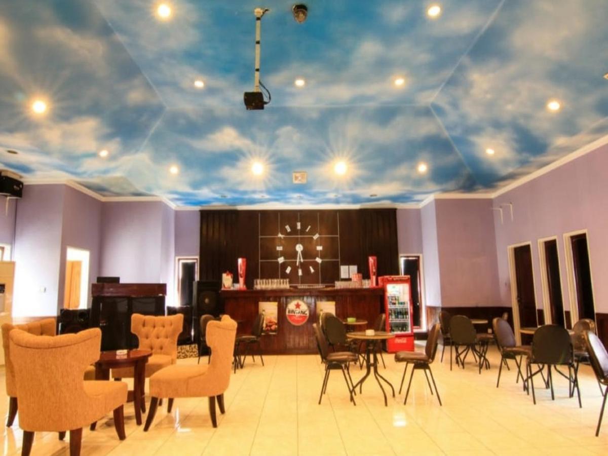 Hotel Signature Mandala Kencana Cianjur Exterior photo